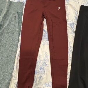 Gym shark Maroon/ green Leggings